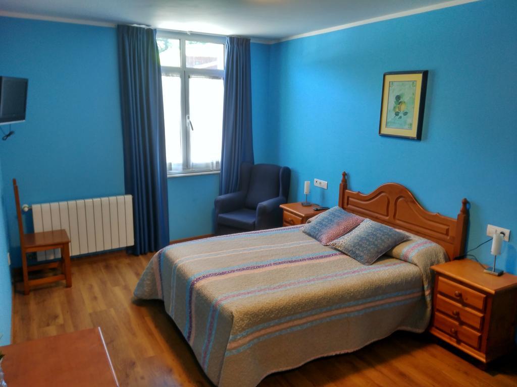 Hotel Aguila Real Onís Eksteriør billede