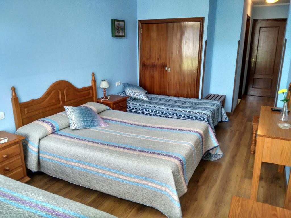 Hotel Aguila Real Onís Eksteriør billede